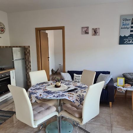 Apartman Luka Banjole Bagian luar foto