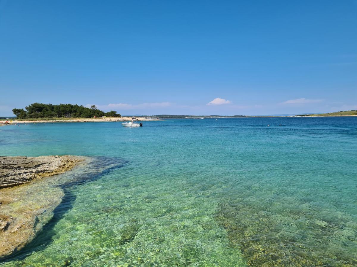 Apartman Luka Banjole Bagian luar foto
