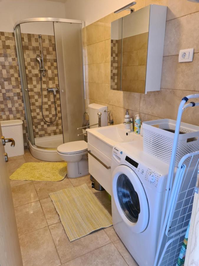 Apartman Luka Banjole Bagian luar foto