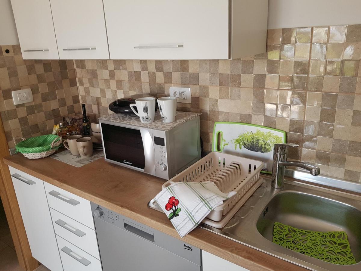 Apartman Luka Banjole Bagian luar foto